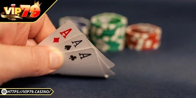 Liêng Vip79 - Luật Chơi, Cách Thắng Nhanh, Hấp Dẫn 2 Khi tới lượt, người trong bàn có ba lựa chọn
